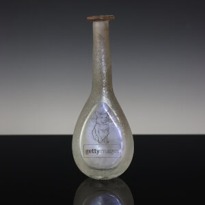 Coldworked Blown Glass & Enamel</br>2 x 3 x 8&rdquo;</br>2022